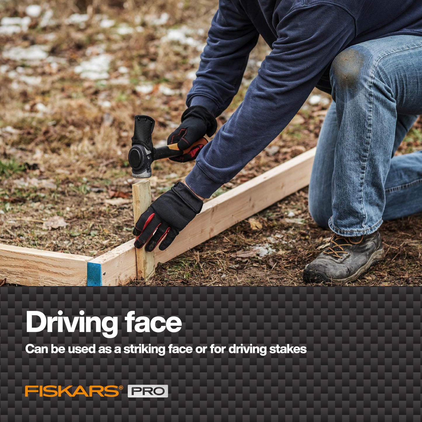 Fiskars 8 lb. Splitting Maul - 36" Shock-Absorbing, Comfort Grip Handle - Rust Resistant Forged Steel Blade - Wood Splitter Maul for Hardwood - Split Wood for Campfires - Bushcraft Gear