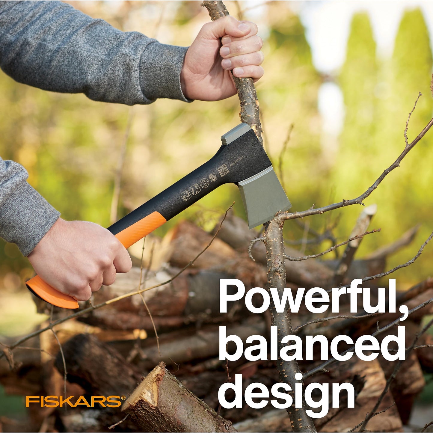Fiskars X27 Super Splitting Axe - 36" Wood Splitting Axe for Medium to Large Size Logs with Shock-Absorbing Handle - Split Firewood - Forged Steel Blade - Bushcraft Gear and Camping Axe
