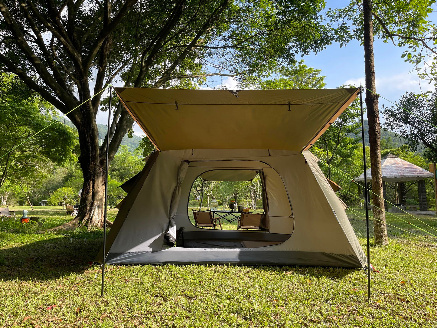 Family Camping Tent - 6-Person Spacious Design, 3000mm Waterproof, Suitable for Road Trips/Backyards/Extended Camping Adventures in All Scenarios