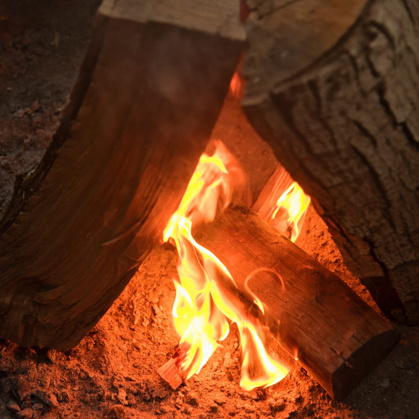 10 lbs. Fatwood Fire Starter Sticks, Perfect Firestarters for Firepit, Campfires, Fireplaces, Bonfires, BBQ, Wood Stoves, Easy Ignition with Just 2 Sticks for Camping, Camping Essentials(10 Pound Box)