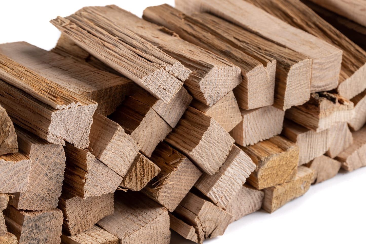 Superior Trading Oak Mini Fire Wood w/Fire Starter Pods, Winter Fireplace Starter, Wood Stove, USDA Cert 4-5” Kiln Dried Firewood, USA Made, 10-11 lbs in Plastic Storage Box